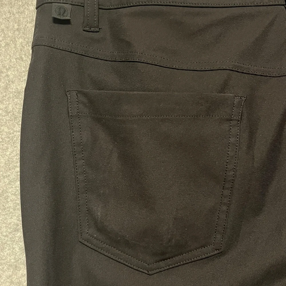 Lululemon ABC Slim Fit Pant Warpstreme Black Size 32(33) x 30”‎